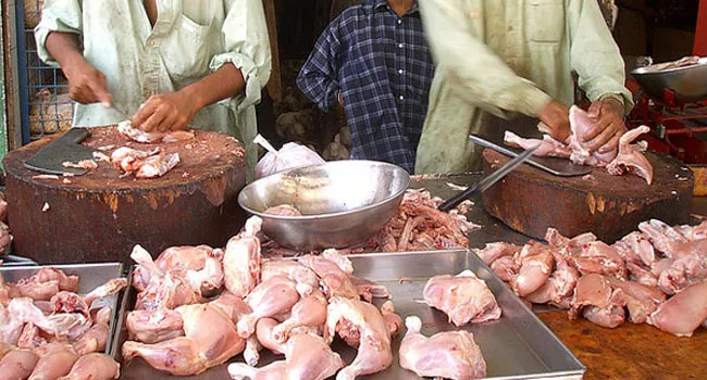 Rising chicken prices - Sakshi