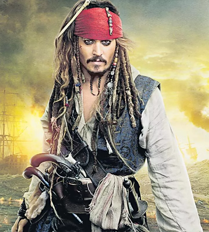 Johnny Depp leaves Pirates of the Caribbean franchise - Sakshi