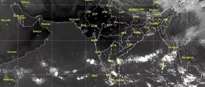 Northeast monsoon likely to make onset by November 1 - Sakshi