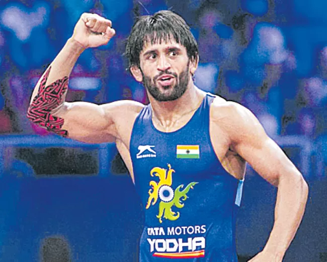 Central Contracts for Indian Wrestlers - Sakshi