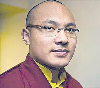 Centre asks Tibetan spiritual leader Karmapa to return from US - Sakshi