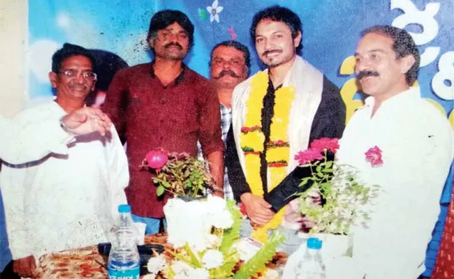 Big Boss Telugu Winner kaushal manda From Visakhapatnam - Sakshi