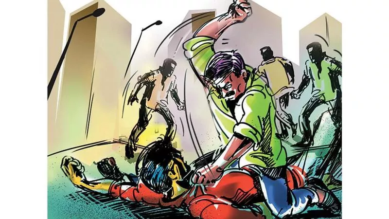 Mob Beats Man To Death For Refusing To Give Pan Masala - Sakshi