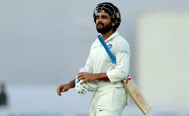 No communication from selectors after being dropped in England, Murali Vijay - Sakshi