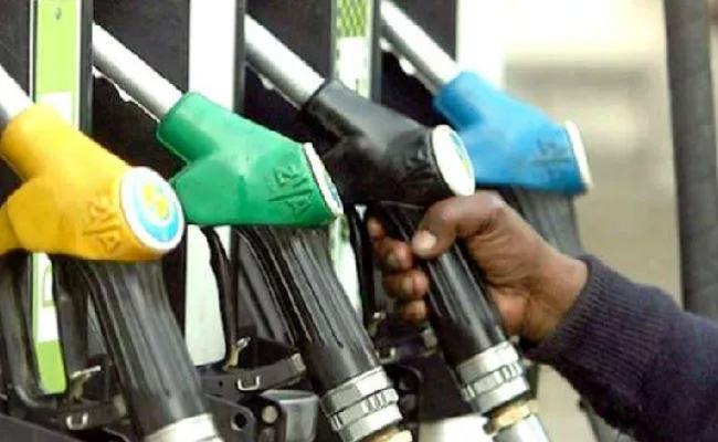 After  Relief Major cut in Petrol, Diesel Prices - Sakshi