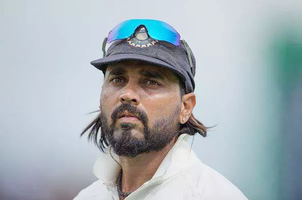 Murali Vijay expresses disappointment at lack of communication - Sakshi