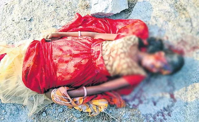 Young Women Murder In Medak - Sakshi