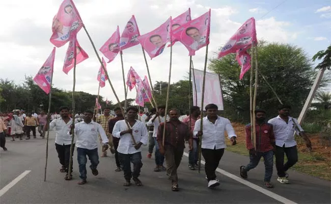 KCR Meeting In Mahabubnagar - Sakshi