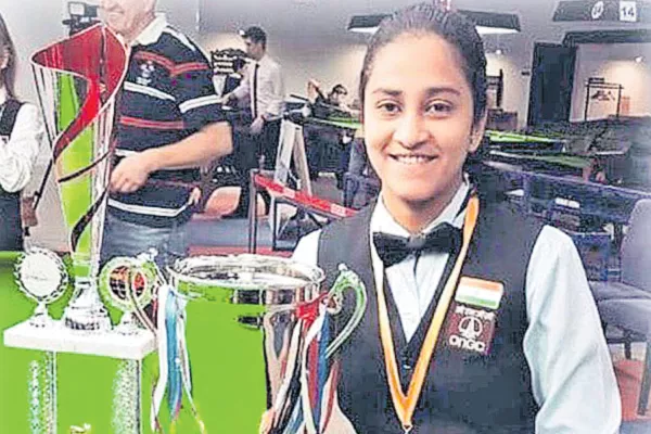  India Keerthana Pandian wins IBSF world U-16 snooker title - Sakshi