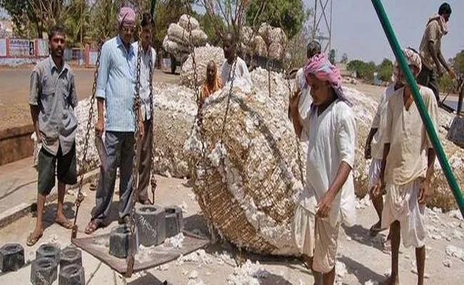 Cotton Purchase Market Fraud In nalgonda - Sakshi