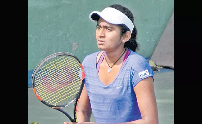 Pranjala Yadlapalli puts up a fight but ousted by fifth seed Khumkum - Sakshi