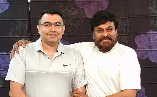 Gagan Narang Meeting With Chiranjeevi - Sakshi