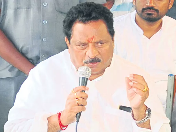 Chinarajappa comments about Murder Attempt On YS Jagan - Sakshi