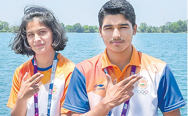 sourav chowdhury clinches gold medal in 10m air pistol - Sakshi