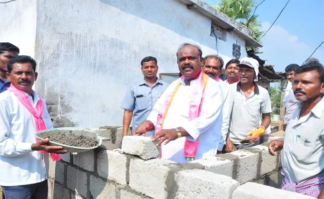 Cirigunda Madhusudanachari Election Campaign,Warangal - Sakshi