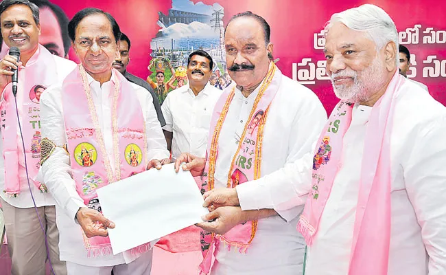 KCR Comments On Grand Alliance - Sakshi