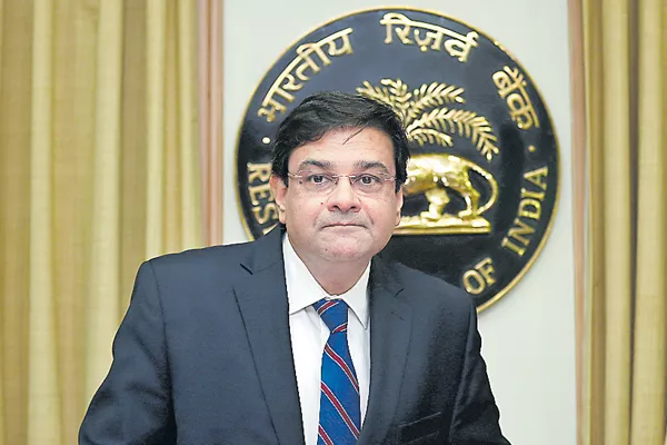 RBI Guv met PM on Nov 9 possibly to thrash out issues - Sakshi