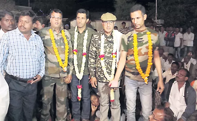 Honor To Hyderabad Shooters Hunter Asghar - Sakshi