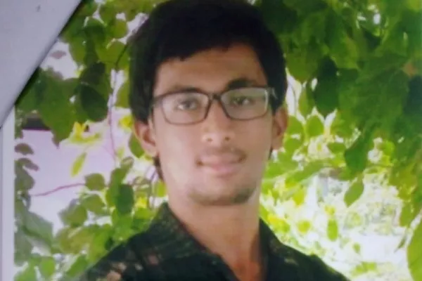 Intermediate Student Missing In Kadapa - Sakshi