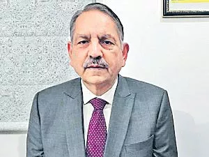 IRS officer SK Mishra appointed as Enforcement Directorate - Sakshi