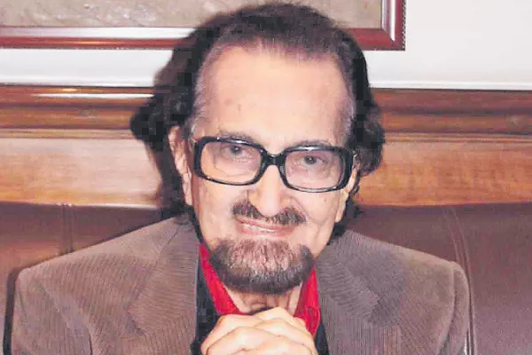 Alyque Padamsee, father of modern Indian advertising, dead at 87 - Sakshi