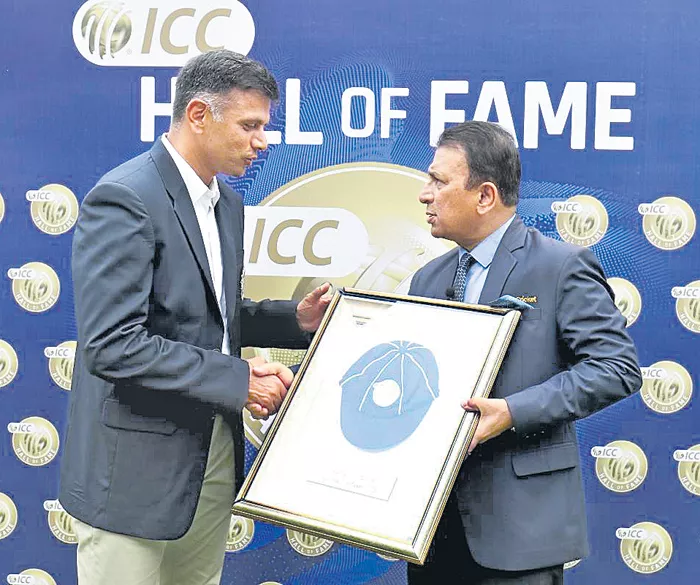 Rahul Dravid formally inducted into ICC Hall of Fame - Sakshi