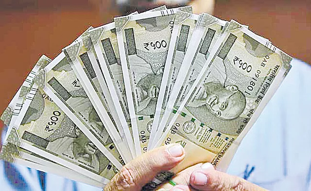  Rupee rises 11 paise to 73.84 against US dollar - Sakshi