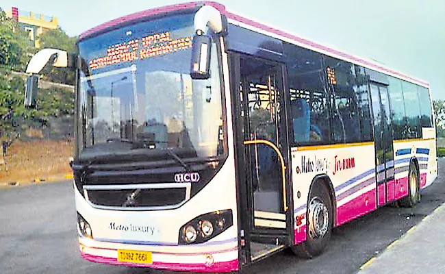 Mosquitoes in Hyderabad AC Busses - Sakshi