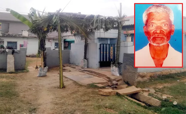 Grandfather Killed While Stopping Granddaughter marriage In Karnataka - Sakshi