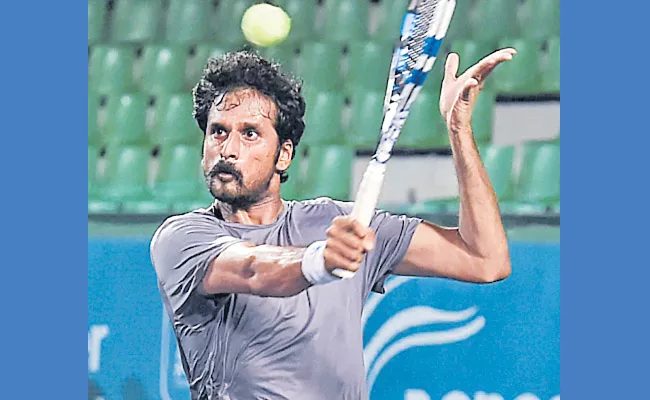 saketh myneni lost in the first round of Pune open - Sakshi