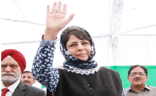 Mehbooba Mufti Wrote Letter To Governor Over Govt Formation in JK - Sakshi