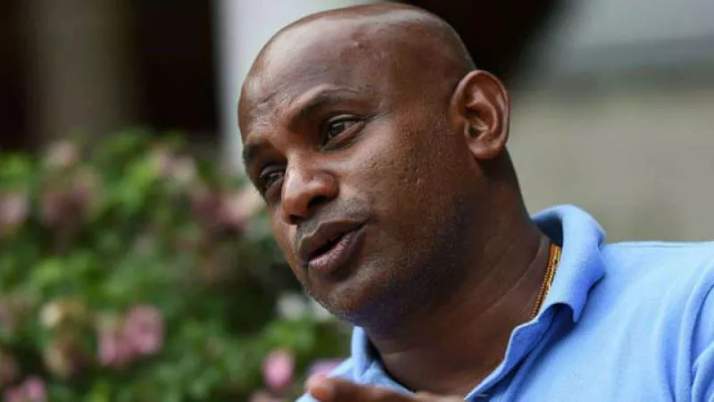   Sanath Jayasuriya  Two Other Cricketers Accused Of Smuggling Rotten Betel Nuts To India - Sakshi