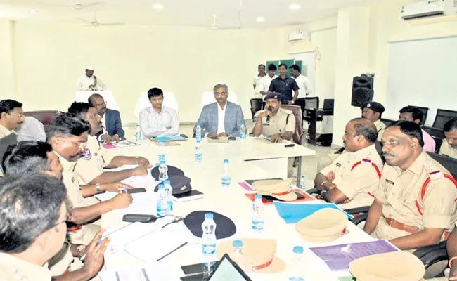 Medak Police Commissioner Focus On Elections - Sakshi