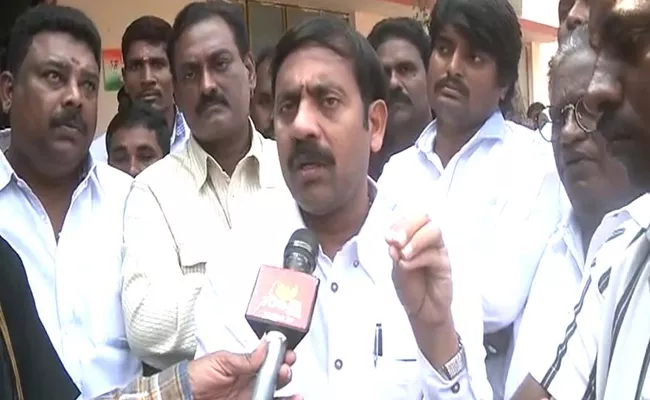 Police Arrested YSRCP Leader Jiyani Sridhar - Sakshi