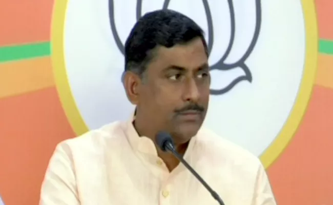 BJP Leader Muralidhar Rao Fires on Telangana Grand Alliance - Sakshi