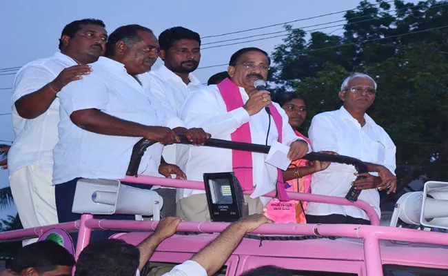  TRS Candidate Thummala Nageshwar Rao Canvass In Khammam - Sakshi