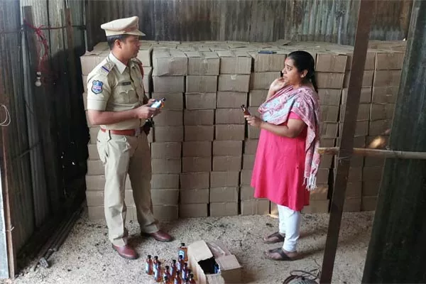 Excise Police Seized Alcohol Bottles - Sakshi