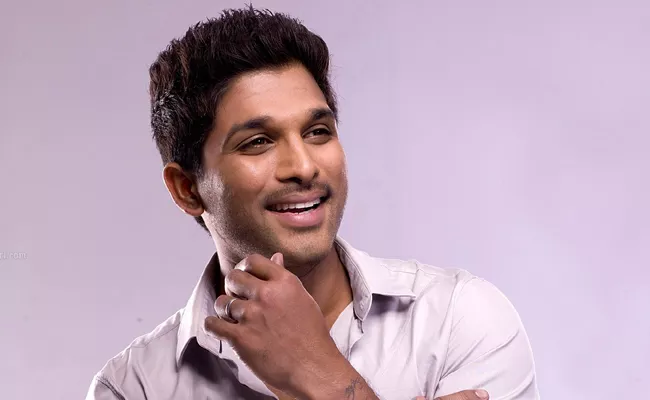 After 23 Yeras Allu Arjun Felt The Same Magic Of DDL - Sakshi