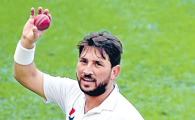 Yasir Shah takes 8-41 to bowl tourists out for 90 - Sakshi