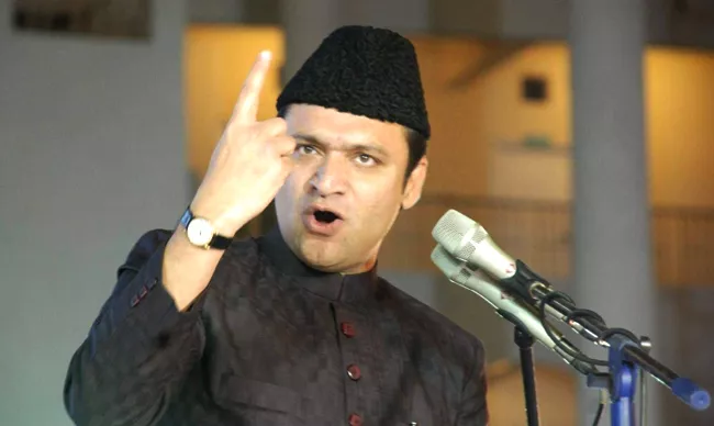 Akbaruddin Owaisi Capable but Controversial Leader in Telangana - Sakshi