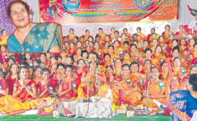 Sandhyamurti parcipated to Womens awareness programs  - Sakshi