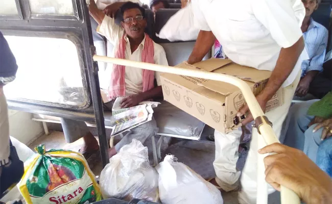 Alcohol Distribution in Dharma Porata Deeksha Vizianagaram - Sakshi