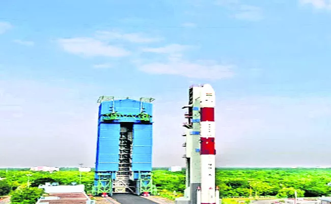 PSLV C-43 Ready To Launch By Wednesday - Sakshi