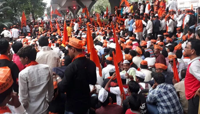 Maharashtra Assembly Passes Bill Promising  Reservation To Marathas - Sakshi