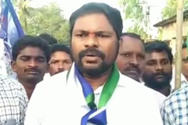 YSRCP Leaders Balaraju And Vasubabu Fires On Chandrababu - Sakshi