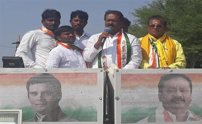 Shabbir Ali Slams On KCR Family In Nizamabad - Sakshi