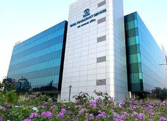 TCS wins US lawsuit over alleged staff discrimination - Sakshi