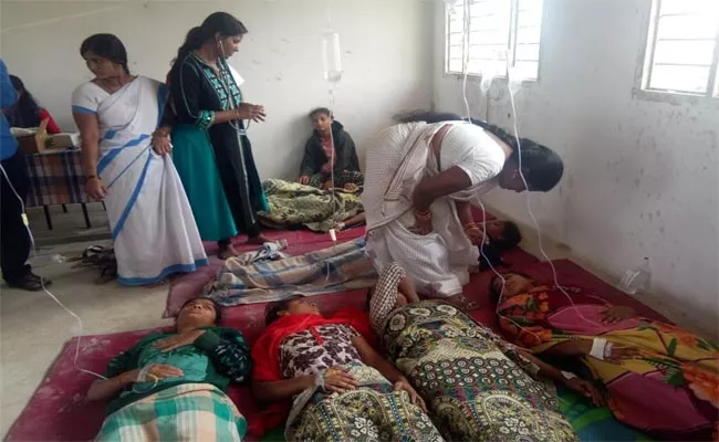 Degree Students Eating Adulteration Nizamabad - Sakshi