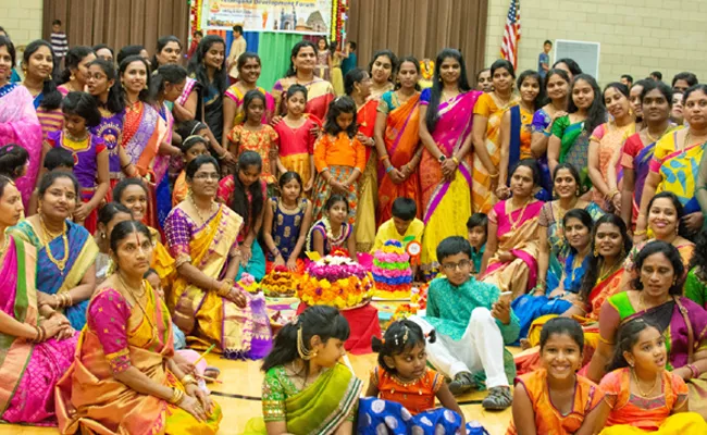 TDF Celebrated Bathukamma And Dasara In Portland - Sakshi