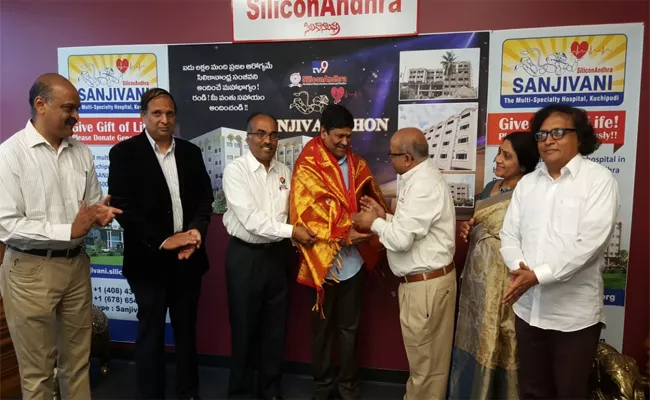 Tamilnadu minister Sampath visits siliconandhra - Sakshi